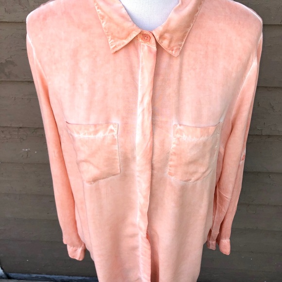 beachlunchlounge orange chambray split back shirt - Picture 2 of 7